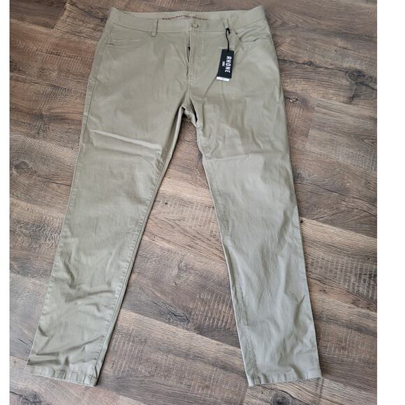 Rhone Every Day Twill Khaki Pants 40 X 32 NEW Neutral Classic Tapered Leg - Picture 1 of 6